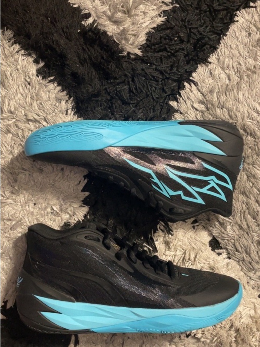 PUMA Mens Mb.02 Phenom Basketball Sneakers Shoes